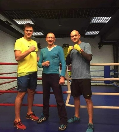 Тренировки по боксу групповые  Клуб единоборств "Груша" (12 тренировок) - купить в Сардаяле